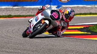Persaingan Rookie of The Year Moto3 Memanas, Veda Ega Pratama Wajib Waspadai Rival